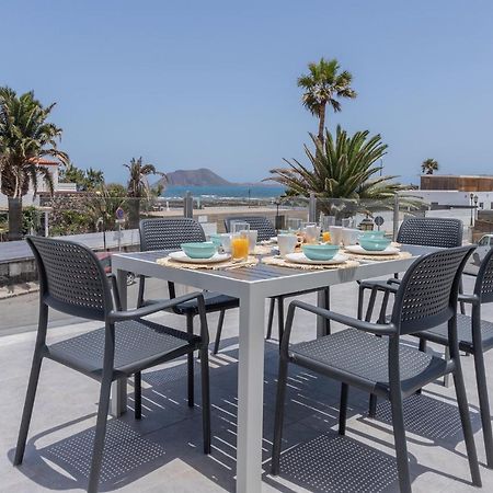Apartment Holiday 2 Beachfront Corralejo By Holidays Home Exterior foto