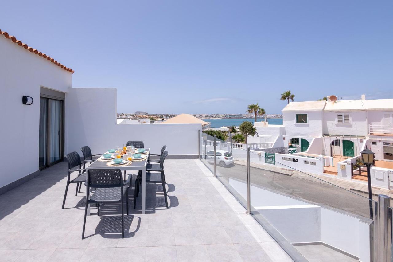 Apartment Holiday 2 Beachfront Corralejo By Holidays Home Exterior foto